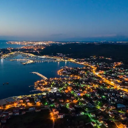 A&t Apartamento Sukošan